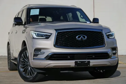 More photos of 2024 INFINITI QX80 SENSORY w/ Dark Chrome Appearance Packages at DRIVE A DREAM, GA