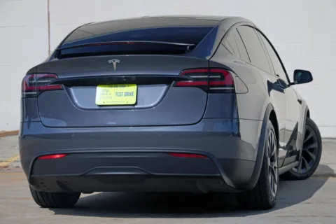 More photos of 2023 Tesla Model X Standard Range at DRIVE A DREAM, GA