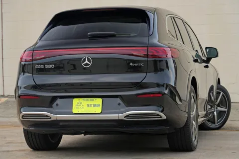 More photos of 2023 Mercedes-Benz EQS 580 at DRIVE A DREAM, GA