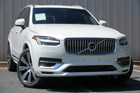 More photos of 2024 Volvo XC90 Recharge Plug-In Hybrid Ultimate Bright Theme at DRIVE A DREAM, GA