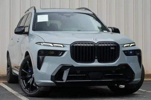 More photos of 2023 BMW X7 M60i w/ Executive & M Sport Packages at DRIVE A DREAM, GA