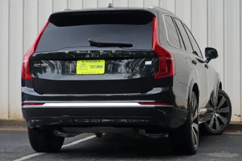 More photos of 2024 Volvo XC90 Recharge Plug-In Hybrid Ultimate Bright Theme w/ Lounge Package at DRIVE A DREAM, GA