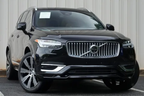More photos of 2024 Volvo XC90 Recharge Plug-In Hybrid Ultimate Bright Theme w/ Lounge Package at DRIVE A DREAM, GA