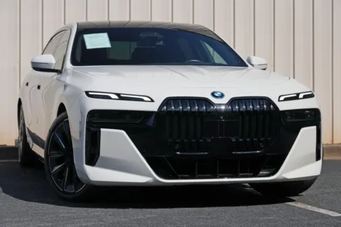 More photos of 2024 BMW i7 xDrive60 w/ Driving Assist, Premium & M Sport Packages at DRIVE A DREAM, GA