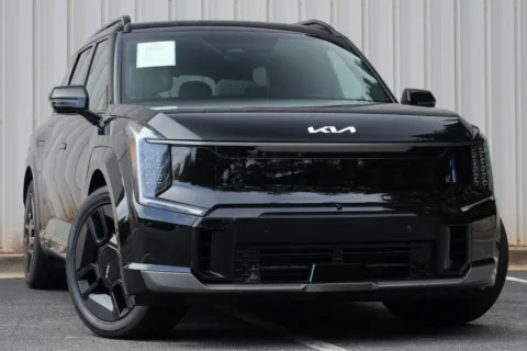 More photos of 2026 Kia EV9 GT-Line w/ Relaxation Package at DRIVE A DREAM, GA