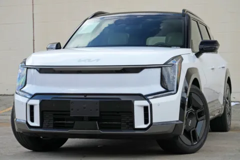 Another view of 2026 Kia EV9 GT-Line for sale in Marietta, GA at DRIVE A DREAM