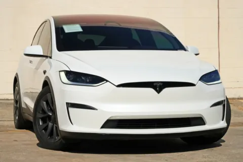 More photos of 2024 Tesla Model X at DRIVE A DREAM, GA