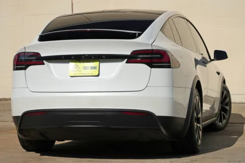 More photos of 2024 Tesla Model X at DRIVE A DREAM, GA