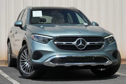 More photos of 2025 Mercedes-Benz GLC 300 at DRIVE A DREAM, GA