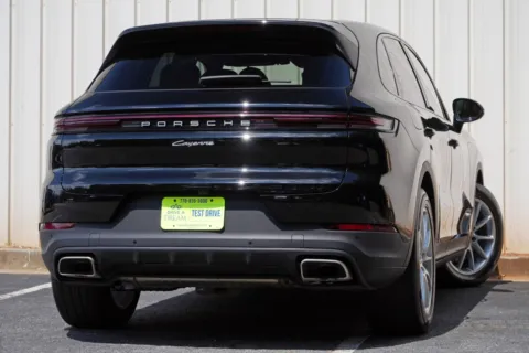 More photos of 2024 Porsche Cayenne at DRIVE A DREAM, GA