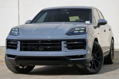 Another view of 2025 Porsche Cayenne E-Hybrid w/ Premium Plus Package for sale in Marietta, GA at DRIVE A DREAM