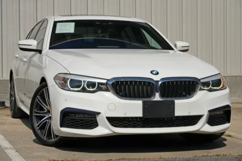 More photos of 2019 BMW 5 Series 540i w/ M Sport Package at DRIVE A DREAM, GA