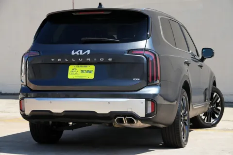 More photos of 2024 Kia Telluride SX Prestige at DRIVE A DREAM, GA