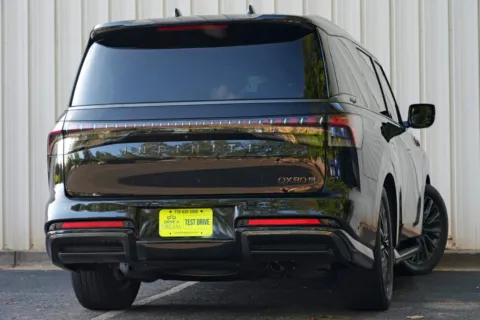 More photos of 2025 INFINITI QX80 AUTOGRAPH at DRIVE A DREAM, GA