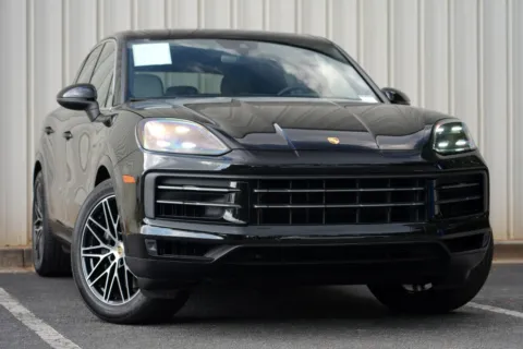 More photos of 2024 Porsche Cayenne at DRIVE A DREAM, GA
