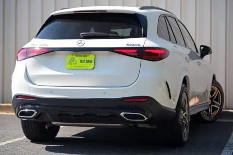 More photos of 2025 Mercedes-Benz GLC 350e w/ AMG Line, Exclusive Trim & Night Packages at DRIVE A DREAM, GA