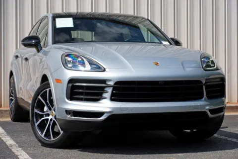 More photos of 2023 Porsche Cayenne Coupe w/ Premium Package at DRIVE A DREAM, GA