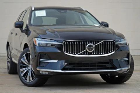 More photos of 2023 Volvo XC60 Plus Bright Theme at DRIVE A DREAM, GA