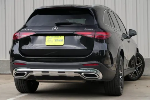 More photos of 2024 Mercedes-Benz GLC 300 w/ AMG Line & Exclusive Trim Packages at DRIVE A DREAM, GA