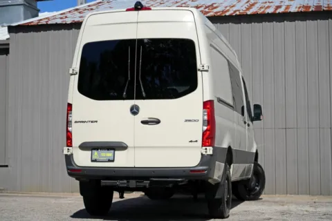 More photos of 2021 Mercedes-Benz Sprinter Crew Van w/ Comfort Plus & Driver Convenience Packages at DRIVE A DREAM, GA