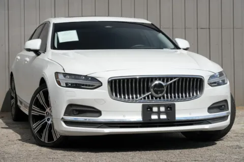 More photos of 2024 Volvo S90 Plus at DRIVE A DREAM, GA