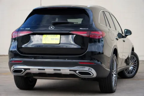 More photos of 2024 Mercedes-Benz GLC 300 at DRIVE A DREAM, GA