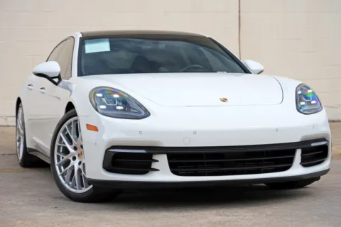 More photos of 2018 Porsche Panamera w/ Premium Plus Package at DRIVE A DREAM, GA