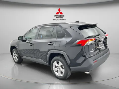 More photos of 2024 Toyota RAV4 XLE at Countryside Mitsubishi, IL