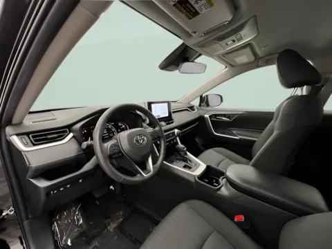More photos of 2024 Toyota RAV4 XLE at Countryside Mitsubishi, IL