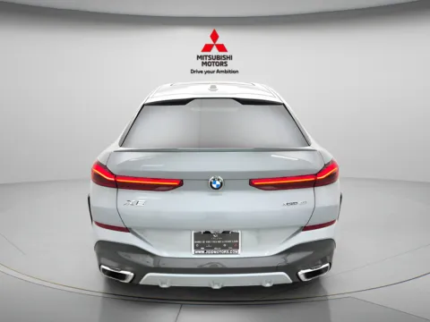 More photos of 2026 BMW X6 xDrive40i at Countryside Mitsubishi, IL