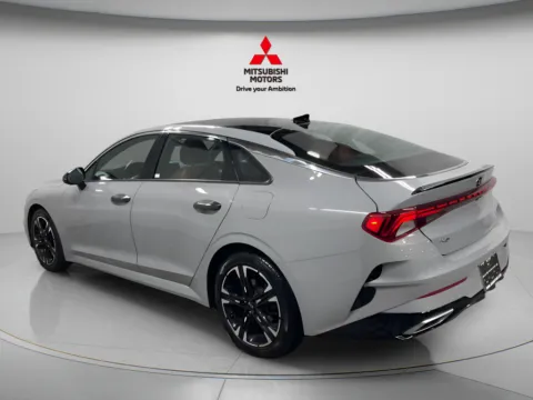 More photos of 2021 Kia K5 GT-Line at Countryside Mitsubishi, IL