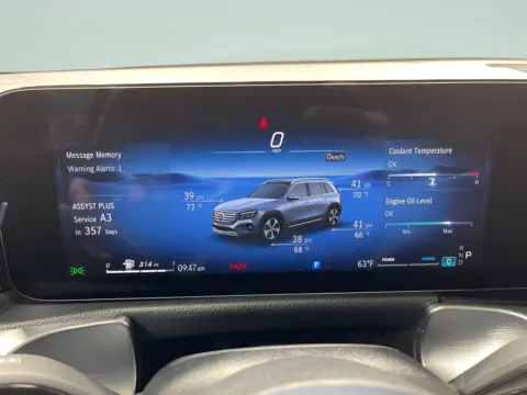 More photos of 2025 Mercedes-Benz GLB 250 at Countryside Mitsubishi, IL