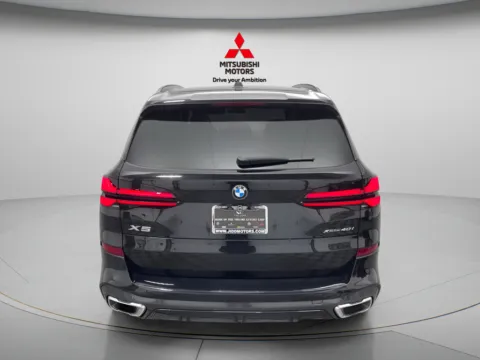 More photos of 2026 BMW X5 xDrive40i at Countryside Mitsubishi, IL