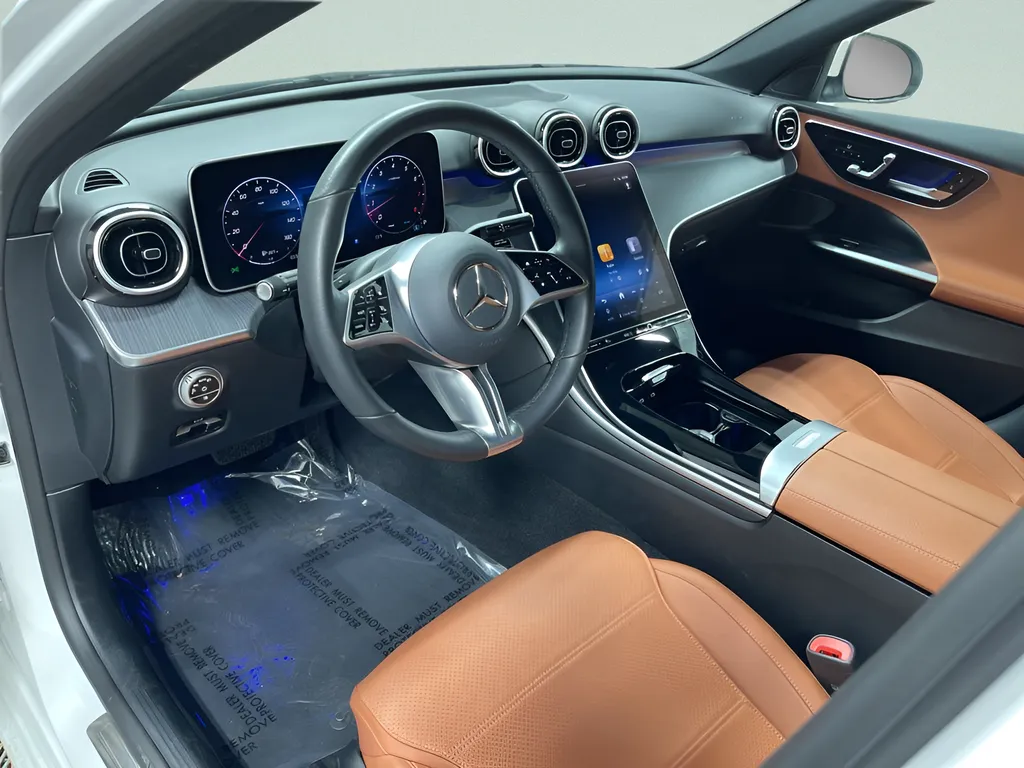 2025 Mercedes-Benz C-Class Sedan C 300 - Photo 18