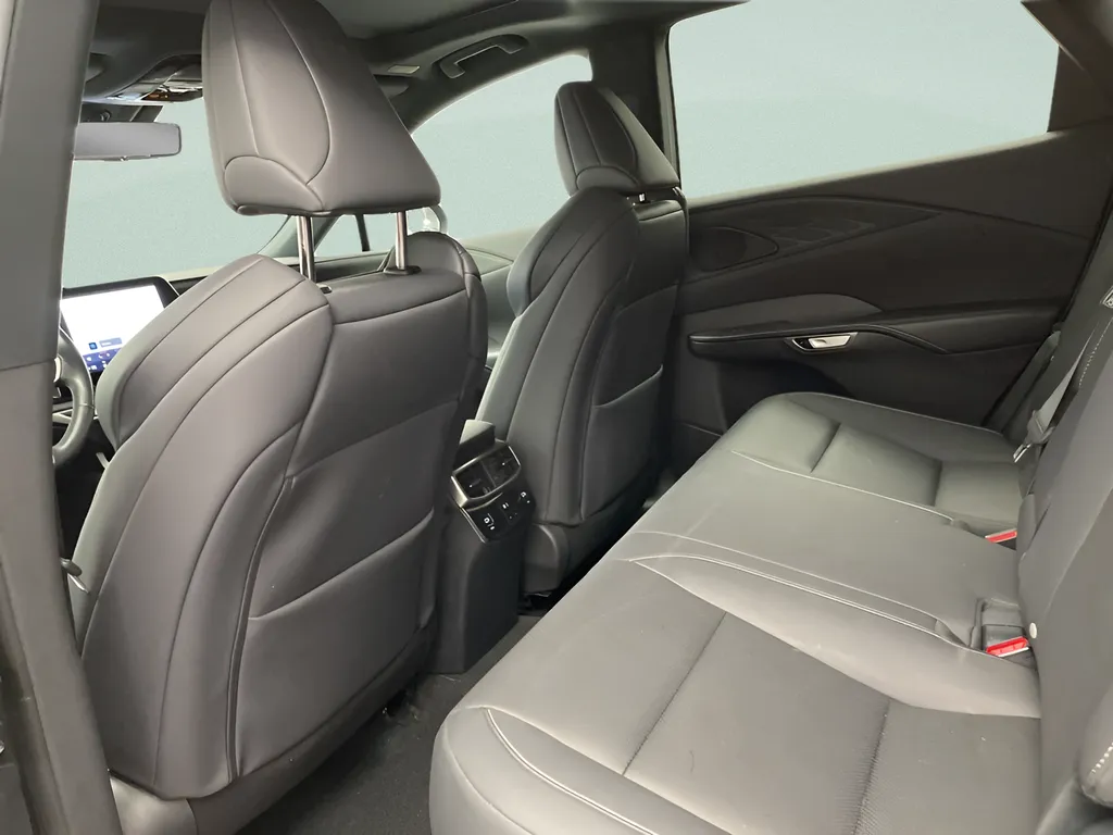 2024 Lexus RX 350 F SPORT - Photo 26