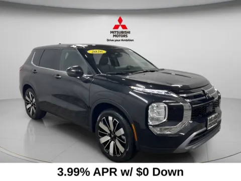 Photos of 2026 Mitsubishi Outlander SE for sale in Countryside, IL at Countryside Mitsubishi