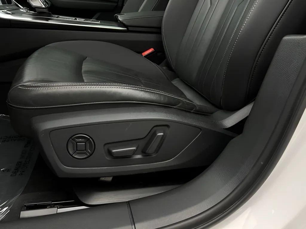 2023 Audi A6 Premium - Photo 19
