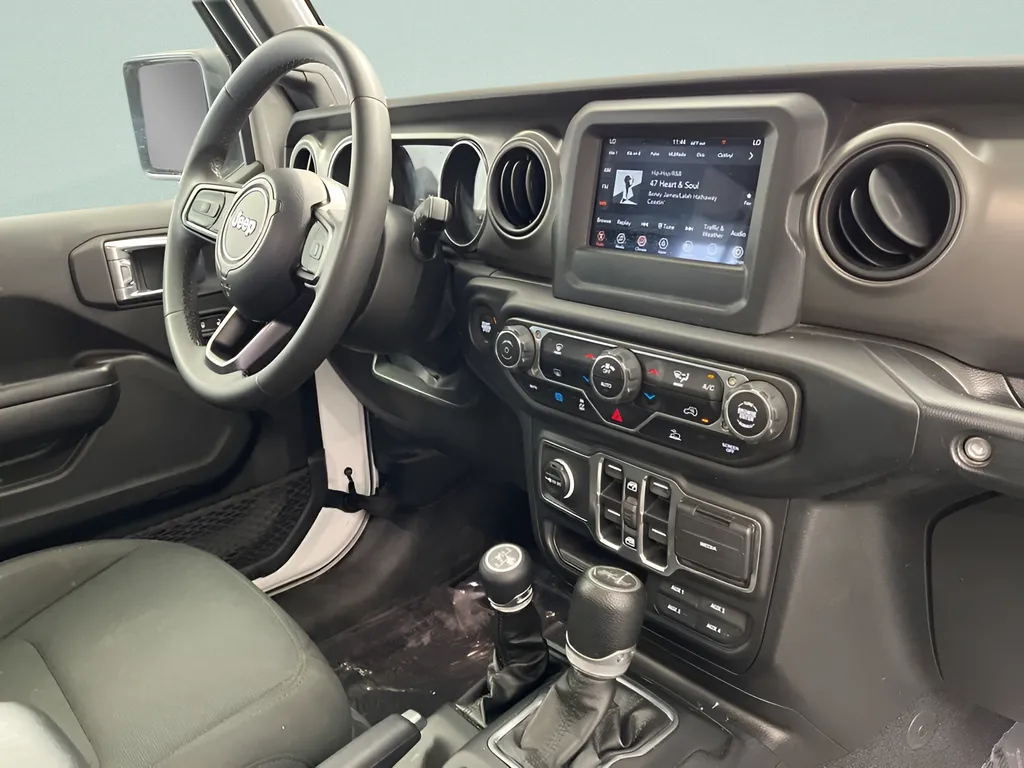 2023 Jeep Wrangler 4xe Willys 4XE - Photo 29