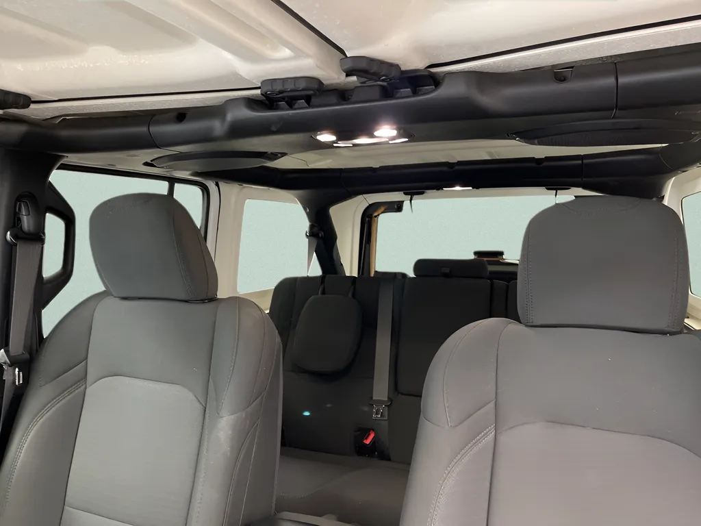 2023 Jeep Wrangler 4xe Willys 4XE - Photo 9