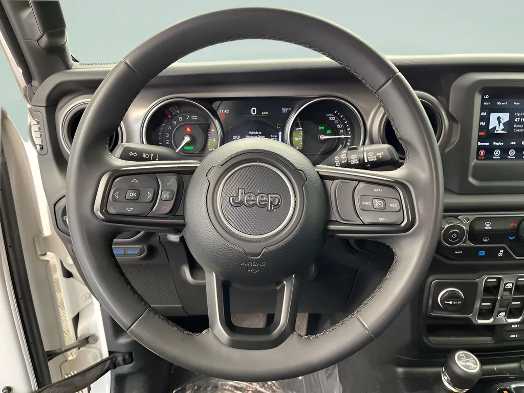 2023 Jeep Wrangler 4xe Willys 4XE - Photo 6