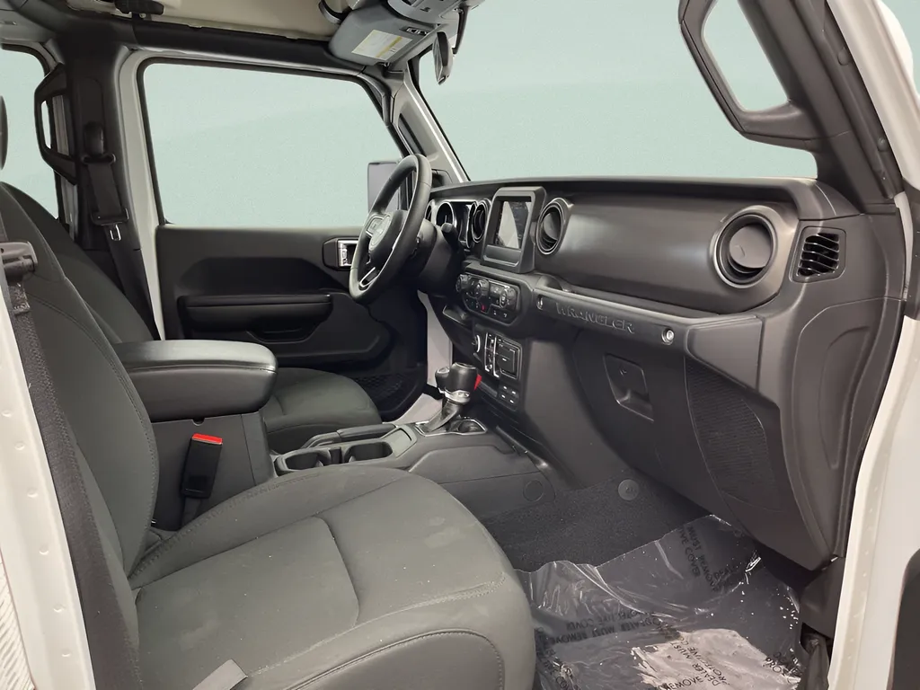 2023 Jeep Wrangler 4xe Willys 4XE - Photo 28