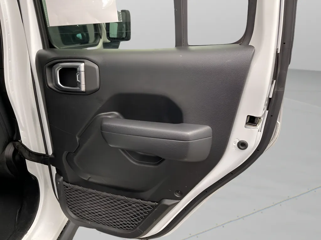 2023 Jeep Wrangler 4xe Willys 4XE - Photo 31