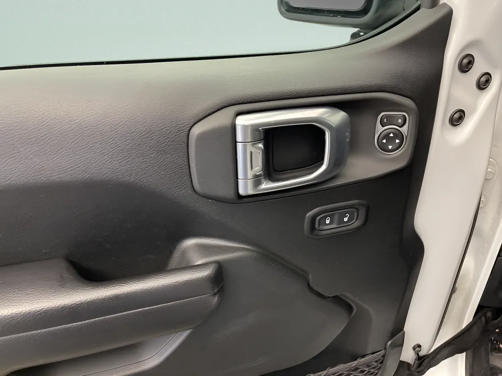 2023 Jeep Wrangler 4xe Willys 4XE - Photo 20