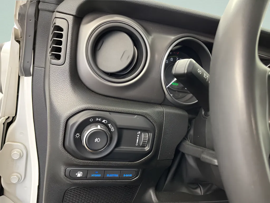 2023 Jeep Wrangler 4xe Willys 4XE - Photo 7