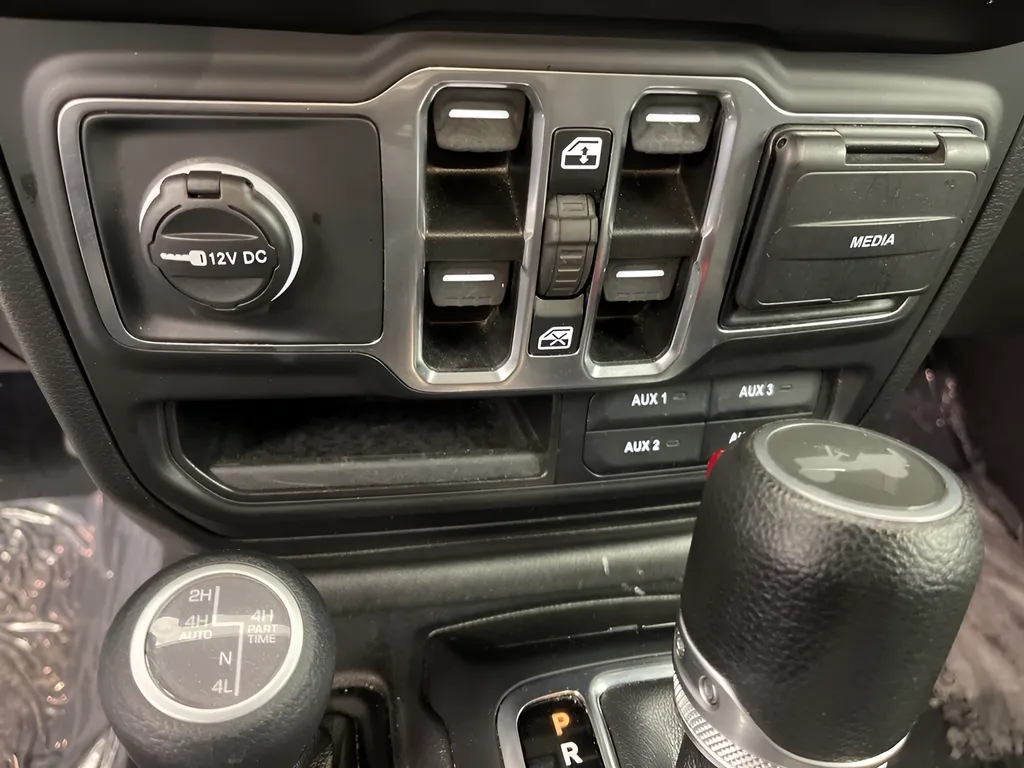 2023 Jeep Wrangler 4xe Willys 4XE - Photo 15