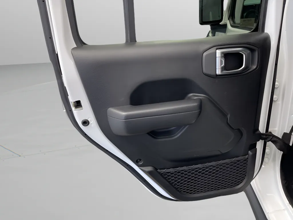 2023 Jeep Wrangler 4xe Willys 4XE - Photo 27
