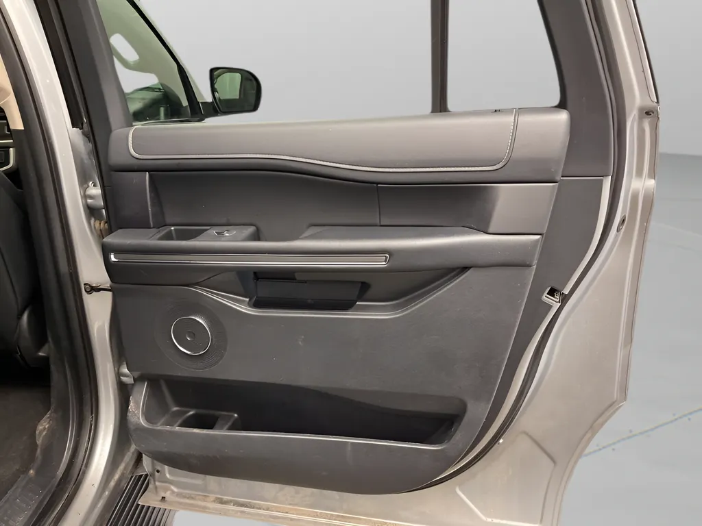 2024 Ford Expedition XLT - Photo 33