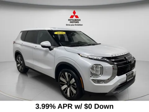 Photos of 2026 Mitsubishi Outlander SE for sale in Countryside, IL at Countryside Mitsubishi