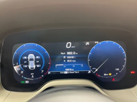 More photos of 2023 Maserati Grecale GT at Countryside Mitsubishi, IL