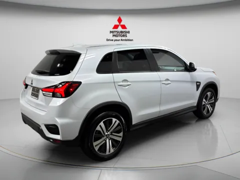 Another view of 2027 Mitsubishi Outlander Sport 2.0 ES for sale in Countryside, IL at Countryside Mitsubishi